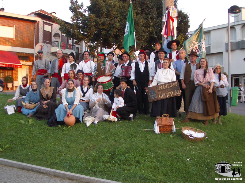 Baguim do Monte, Gondomar (2004)
Em pé: João Paulo Alves, Emílio Miranda, Tiago Carvalho, Bruno Almeida, Domingos Costa, Tiago Luís, Manuel Fernandes, Gustavo Barata, Jeremias Cesário, Isaura Baeta, Angelino Madeira, Jorge Fernandes, Manuel Barata, Manuela Fernandes, Bruno Simões, Antero Miranda, Alberto Simões, Palmira Simões, Emília SilvaEm baixo: Susana Carvalho, Ana Catarina Barata, Ana Cristina Barata, Marta Gromicho, Andreia Barata, Juvelina Costa, Ana Filipa Antunes, Florbela Costa, Joana Costa, Fernando Costa
